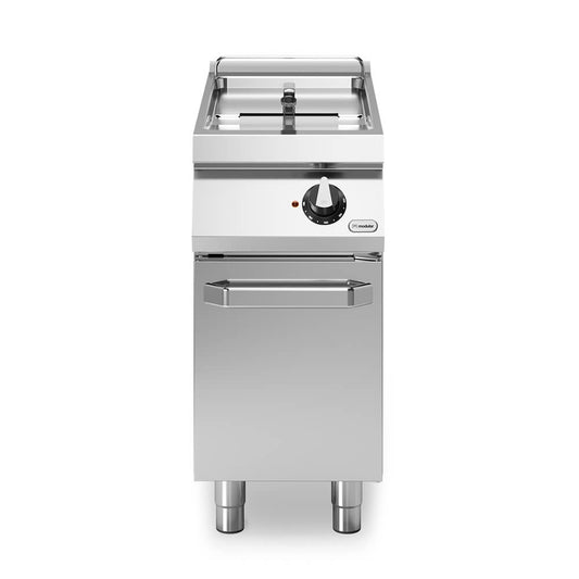 Φριτέζα ηλεκτ. 1x13L 12kW περιστρ. αντιστ.σε βάση με πόρτα R70/40FRER/1V13/P ROC700